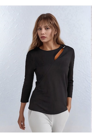 Kadın Yakada Toka Detay Spor Şık Dokuma Kumaş Truvakar Kol Büyük Beden Şık Bluz Siyah