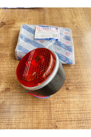 Massey Ferguson 135-165 Eski Model Arka Stop Lamba Tek Sağ-sol Farketmez Aynı