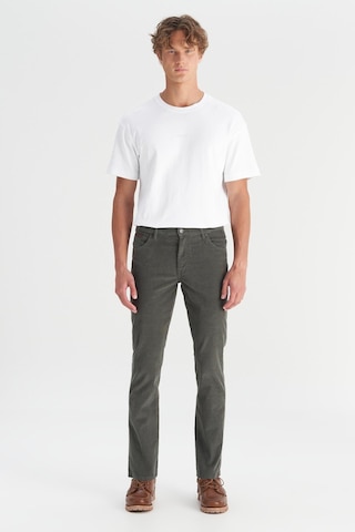 Wrangler Erkek Texas Slim Kadife Pantolon Green Diğer