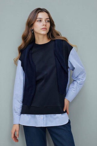 Defacto Regular Fıt Bisiklet Yaka Sweatshirt Kumaşı Sweatshirt Tunik G9278ax26spnv243 Lacivert-nv243