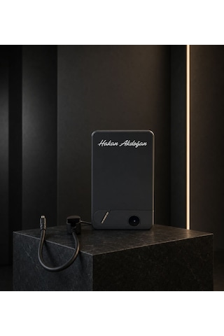 Kişiye Özel İsim Baskılı 10.000 Mah Magsafe Ve Wıreless Standlı Powerbank Siyah