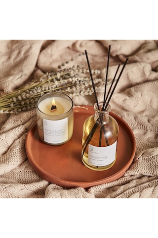 Bella Maison Vanilla Noir Soy Wax Mum Antrasit