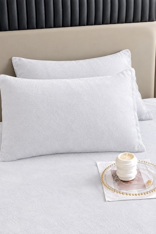 Kadife Kumaş Battal Çift Kişilik Fitted Lastikli Çarşaf Takımı 180x200+30 Cm Beyaz
