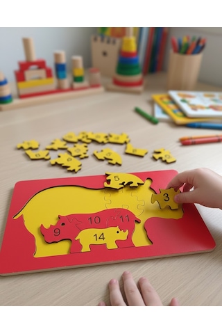 Eğitici Ahşap Gergedan Ailesi Puzzle - 15 Parça Sayı Öğretici - 26x15 Cm Mdf