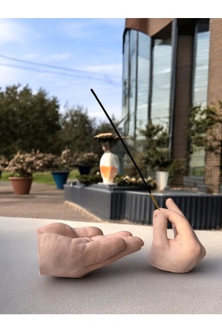 El Formunda Beton Tütsülük Ve Dekoratif El Objeleri - Minimalist El Yapımı Tütsü Standı Tasarım