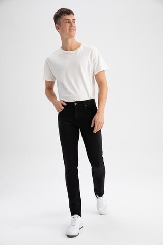 DeFacto Carlo Skinny Fit Ekstra Dar Kalıp Normal Bel Ekstra Dar Paça Jean Pantolon S2285AZ23SPNM40