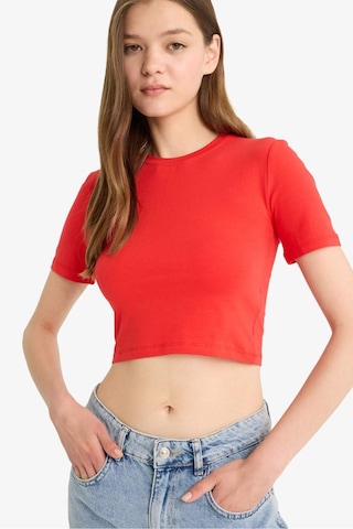 DeFacto Coool Fitted Crop Basic Düz Kırmızı Kısa Kollu Tişört F8924AX25HSRD1