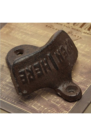 Dökme Demir Duvara Asılı Şişe Açacağı - Kahverengi Çok Renkli