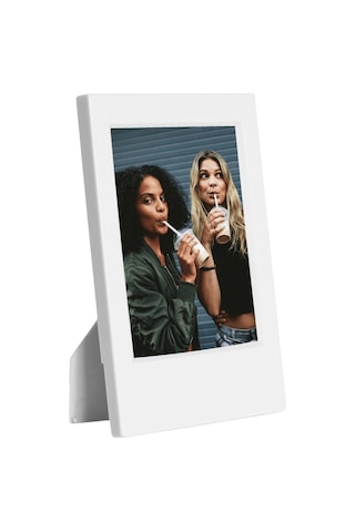 Fujifilm Instax Mini 12 Fotoğraf Makinesi + 20'li Film + Çerçeve + Deri Kılıf Seti Beyaz