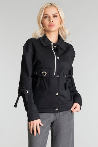 Bold & Young Kadın Viskon Polyester Likralı Kumaş Kuş Gözü Ve Fermuar Aksesuarlı Çıt Çıtlı Cepli Ceket Siyah