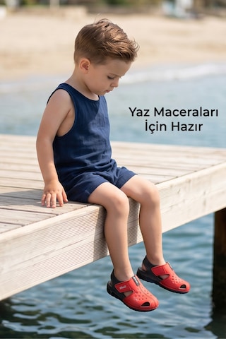 Breezewalk Hafif Ve Esnek Tabanlı Delikli Erkek Çocuk Kırmızı Beyaz Sandalet - Cırt Cırtlı Arka ...