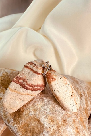 Limited Edition Haç Tasarım Altın Gold Renk 316l Stainless Steel Çelik Piercing Tragus Helix Altın