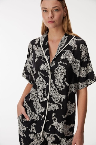 Anıl Zebra Kadın Kısa Kollu Önden Düğmeli Gömlek Pijama Takım Siyah