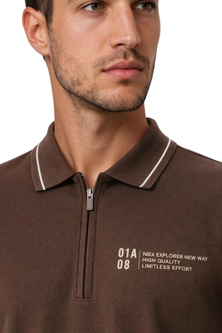 Arma Ar-ma Erkek Polo Yaka Tişört Baskisiz Basic Yaka Fermuarli Örme Kumaş Regular Fit %100 Pamuk 30/1 Çift Toplama Penye Pike Y31374357202 Kahverengi-k1