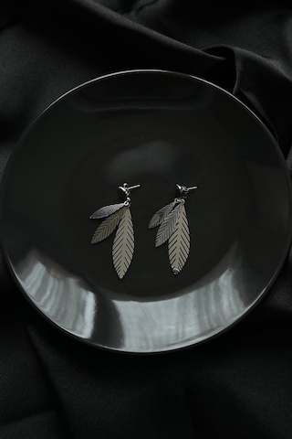 Allmisse Şans Tüyü Sallantılı Gümüş Kaplama Çelik Küpe - Gümüş