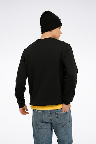 Reebok Rı Ft Left Chest Cr Siyah Erkek Sweatshirt 000000000101449935 Siyah