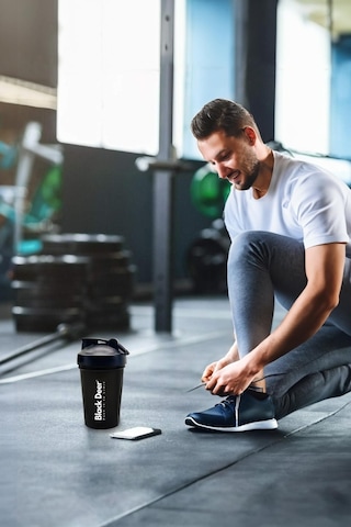 Shaker Karıştırıcı Sporcu Protein Shaker 550 ML Siyah