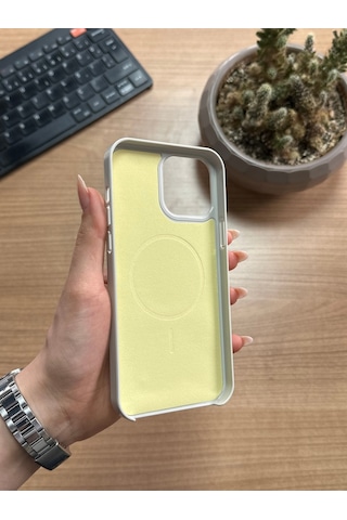 Apple Uyumlu iPhone 14 Pro Max Animasyonlu Stylus Silikon Kılıf Krem