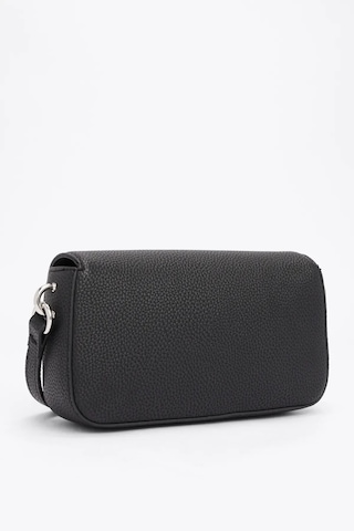 Tommy Hilfiger Kadın Çapraz Çanta Aw0aw15180bds Siyah