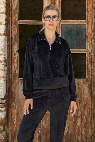 Cossy By Aqua 26062 Kadın Uzun Kollu Kadife Dik Yaka Paçası Bantlı Eşofman Takımı-siyah Siyah