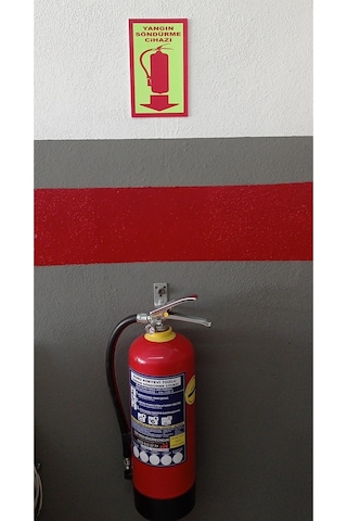 Yangın Söndürme Tüpü Uyarı Levhası Dakota Malzeme Üzerine Serigrafi Fosforlu Baskılı