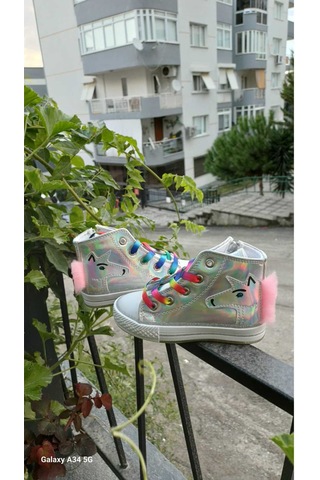 Scarpe Magiche Unicorn Hologram Bot 31-35 Numara Arası Işıksızdır Hologram