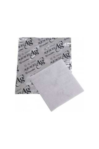 Convatec Aquacel Ag Alginate Gümüşlü Yara Örtüsü 10 x 10 CM