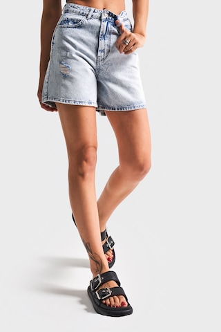 Itsbasic Kadın Mavi Renk Diana 12s5-3 Mom Fit Midi Boy Lazer Detaylı Yırtık %100 Koton Denim Şort Mavi 12s5-3