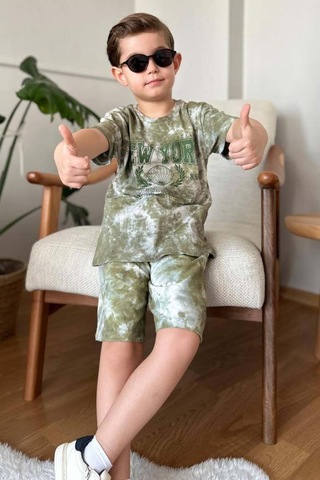 Riccotarz Erkek Çocuk New York Yazı Baskı Ve Batık Desenli Penye T-shirt Yeşil Şortlu Takım Yeşil
