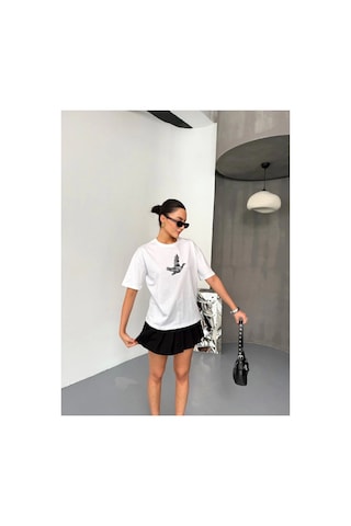 Butik İstanbul Kısa Kol Baskılı T-shirt - Beyaz