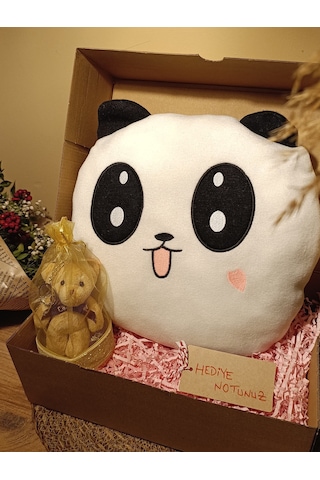 Kutulu Hediye Seti / Panda Yastık 35cm, Ayıcık Anahtarlık Ve Kalp Şeklinde Tüllü Kutu