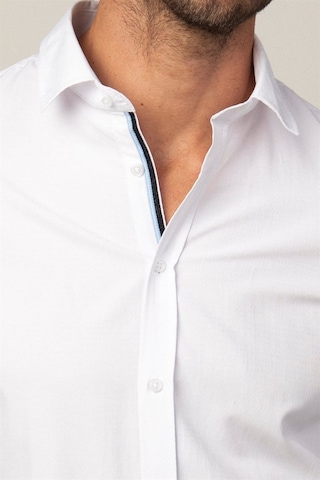 Tudors Slim Fit Uzun Kollu Armürlü Düğme Patı Manşet İçi Biyeli Erkek Beyaz Gömlek-26555 Beyaz