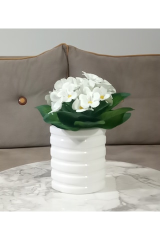 Vazoda Beyaz Yapay Çiçek Dekoratif Oval Çizgili Vazo Dahil 9 x 6 x 16 CM