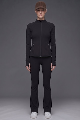 Soft&Basic Kadın Siyah 3 Lü Takım Yüksek Bel İspanyol Paça Fitilli Tayt, Dik Yaka Parmak Geçirmeli Fermuarlı Ceket & Uzun Kollu Crop Üst