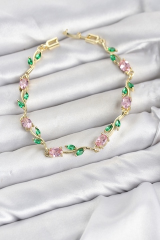 Pirinç Gold Renk Pembe Zirkon Taşlı Çiçek Model Kadın Bileklik Çok Renkli