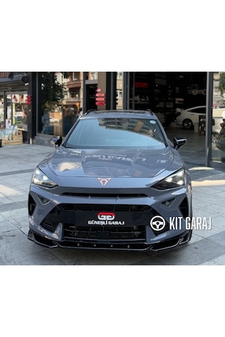 Cupra Formentor Cupra Parlak Siyah Ön Lip Plastik Boyalı