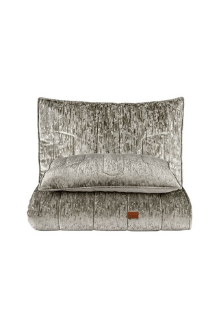 Gerardo Jakar Kadife Çift Kişilik Yatak Örtüsü Takımı Bej Bej