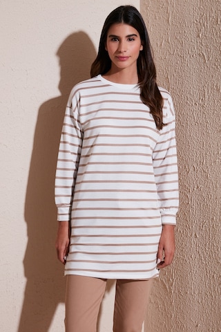 Lela Modest Çizgili Pamuklu Regular Fit Bisiklet Yaka Bayan Tunik 5865784 Bisküvi