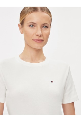 Tommy Hilfiger Logo Nakışlı Kadın T-shirt Beyaz
