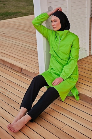 Marina M2407 Tam Kapalı Mayo-fıstıkyeşili Yeşil