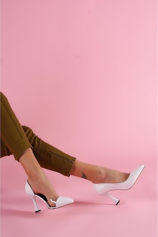 Divolya Violet Beyaz Burnu Şeffaf Detaylı Günlük Kullanım Stiletto