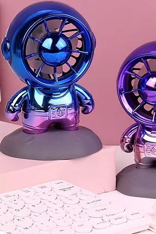 Yeni Usb Mini Sevimli Karikatür Aya Basan Astronot El Fanı Taşınabilir Ev Ofis Şirin El Masa Fanı
