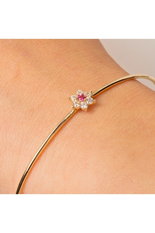 Gümüş Bilezik - Yakut Taşlı Çiçek Tasarım Zarif 925 Ayar Gümüş Bilezik Gümüş