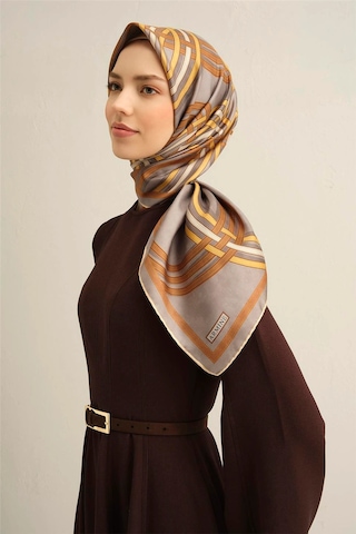 Armine 2025 İlkbahar - Yaz - Dj Saf İpek Eşarp Sura -9333 - 90 X 90 / Gri 32 Gri 32