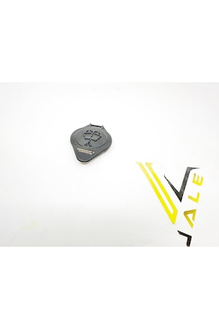 Bmw 5 Serisi Cam Su Depo Kapağı Yan Sanayi F10 -61667238068