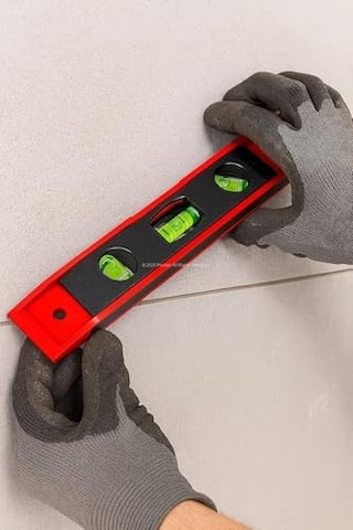 Tr Mini Su Terazisi, 23 Cm, Mıknatıslı, Kompakt Su Terazisi, Plastik Gövde, Hassas Ölçüm Seviyelendirme Aracı