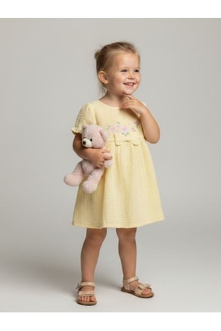 Zekids Kız Bebek Müslin Kumaş Çiçek Nakışlı Elbise-17288 Sarı