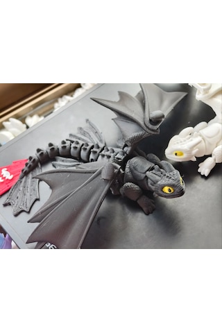 Katlanabilir Kanatlı Siyah Beyaz Ejderha Figürü Dekoratif Oyunc