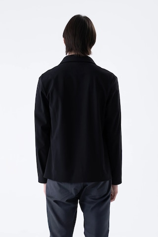 Isaora Regular Fit Klasik Yaka Düğmeli Su İtici Ceket Erkek Ceket Isr7028 Navy Lacivert