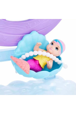 Barbie Dreamtopia Deniz Kızı Bebek ve Çocuk Oyun Alanı HLC30